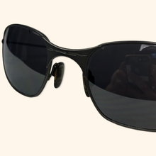 Lade das Bild in den Galerie-Viewer, Oakley Vintage E Wire 1.0
