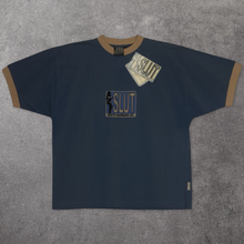 Lade das Bild in den Galerie-Viewer, Vintage 90s Deadstock Oversized Slut T-Shirt (M)
