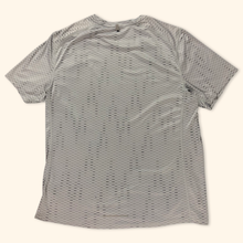 Load image into Gallery viewer, Nike Dri Fit T-Shirt (L)
