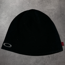 Load image into Gallery viewer, Oakley Vintage Beanie
