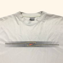 Load image into Gallery viewer, Nike Vintage 2000s T-Shirt (L)
