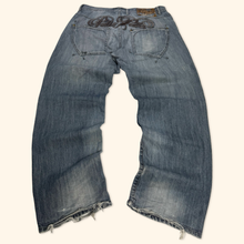 Load image into Gallery viewer, 2000s Spell Out Baggy Jeans (XL)
