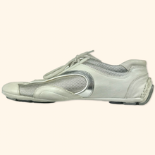 Lade das Bild in den Galerie-Viewer, Prada 2000s Trainer (EU44)
