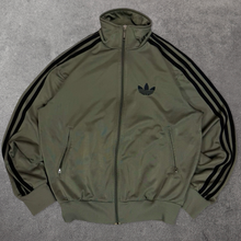 Lade das Bild in den Galerie-Viewer, Adidas 2010 Track Jacket (S/M)
