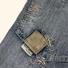 Lade das Bild in den Galerie-Viewer, Karl Kani 2000s Embroidered Baggy Jeans (XL)
