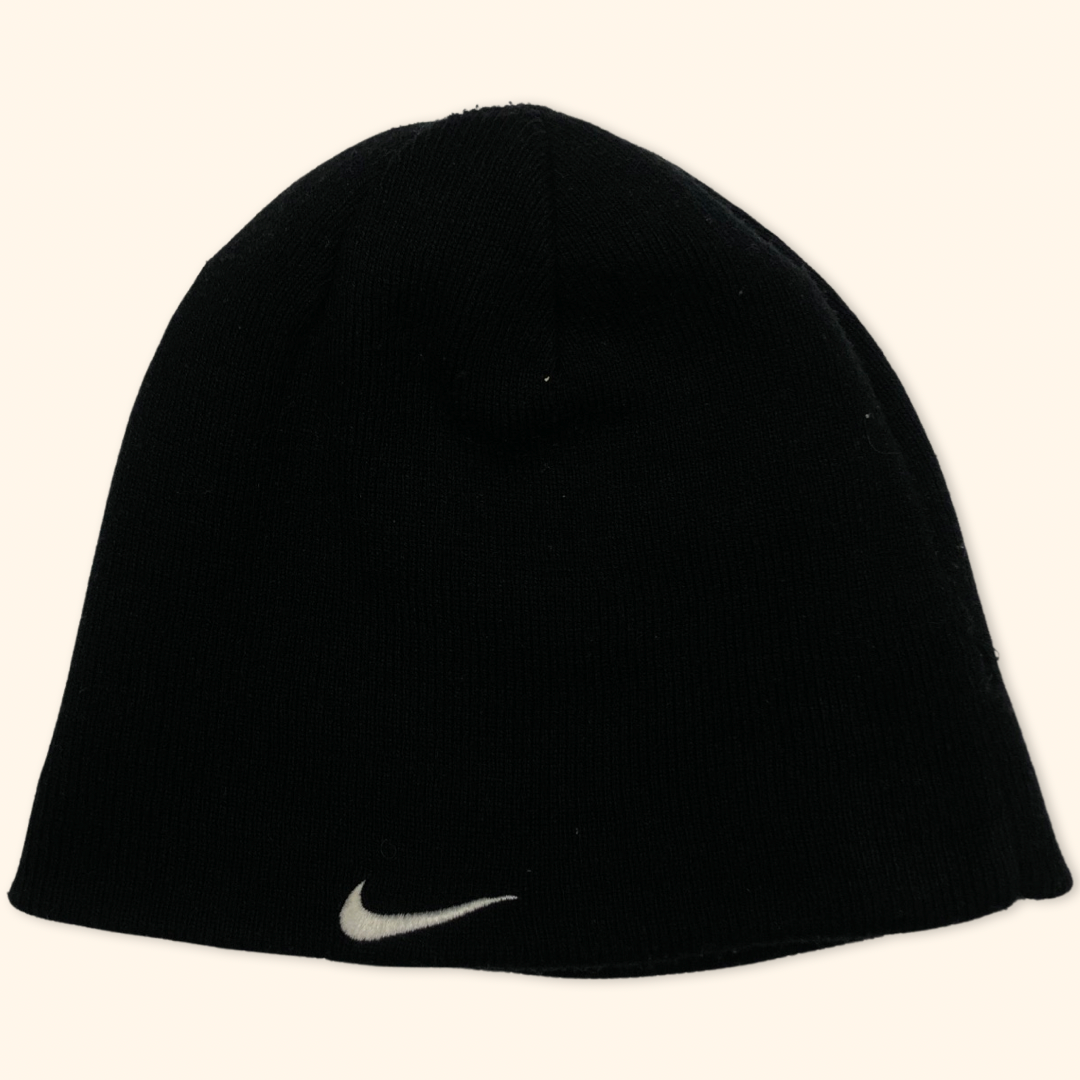 Nike Embroidered Reversible Beanie