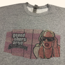 Lade das Bild in den Galerie-Viewer, GTA San Andreas Gildan Sweater (L)
