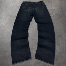 Lade das Bild in den Galerie-Viewer, Armani 2000s Straight Leg Jeans (L)
