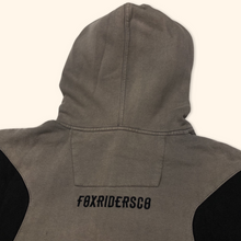 Load image into Gallery viewer, Fox 00s Embroidered Zipper (L/XL)
