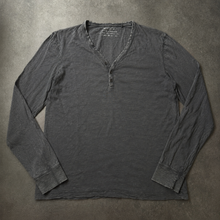 Lade das Bild in den Galerie-Viewer, ESPIRIT Grey Button Long Sleeve (L)

