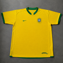 Lade das Bild in den Galerie-Viewer, Nike 2000s Brasil Jersey (XL)
