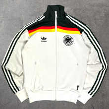 Lade das Bild in den Galerie-Viewer, Adidas DFB Fifa Germany 2005 Track Jacket (S)
