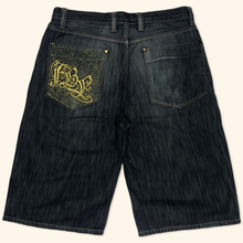 Load image into Gallery viewer, Fishbone 2000s Baggy Jorts (XL)
