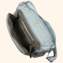 Lade das Bild in den Galerie-Viewer, Nike Light Blue 2000s Bag
