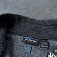 Lade das Bild in den Galerie-Viewer, Patagonia Synchilla Fleece Zipper (L)

