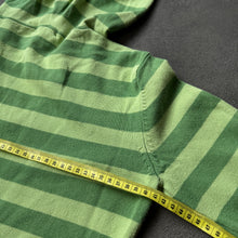 Lade das Bild in den Galerie-Viewer, Vintage 2000s Green Striped Ladies Hoodie (S)
