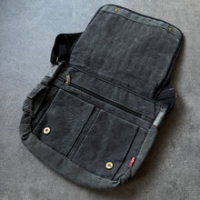 Lade das Bild in den Galerie-Viewer, Diesel Military Utility Bag

