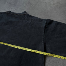 Lade das Bild in den Galerie-Viewer, Quiksilver "Used And Abused" Vintage 80s T-Shirt (M/L)
