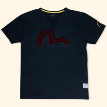 Load image into Gallery viewer, Evisu Emrboidered Y2K T-Shirt (M)
