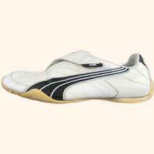 Load image into Gallery viewer, Puma 2000s Trainer (EU46)
