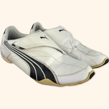 Load image into Gallery viewer, Puma 2000s Trainer (EU46)
