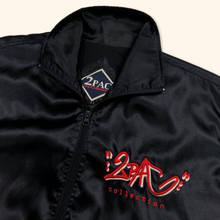 Lade das Bild in den Galerie-Viewer, 2Pac The Collection Shiny Oversized Track Jacket (S/M)
