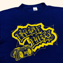 Lade das Bild in den Galerie-Viewer, Fresh Mess Graffiti Hip Hop T-Shirt (L)
