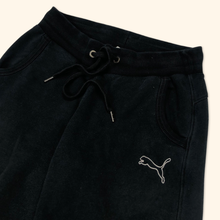 Load image into Gallery viewer, Puma Ladies Jogger (S)
