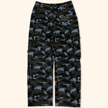 Lade das Bild in den Galerie-Viewer, Ecko Unltd. 2000s Blue Camo Rino Pattern Baggy Pants (XL)
