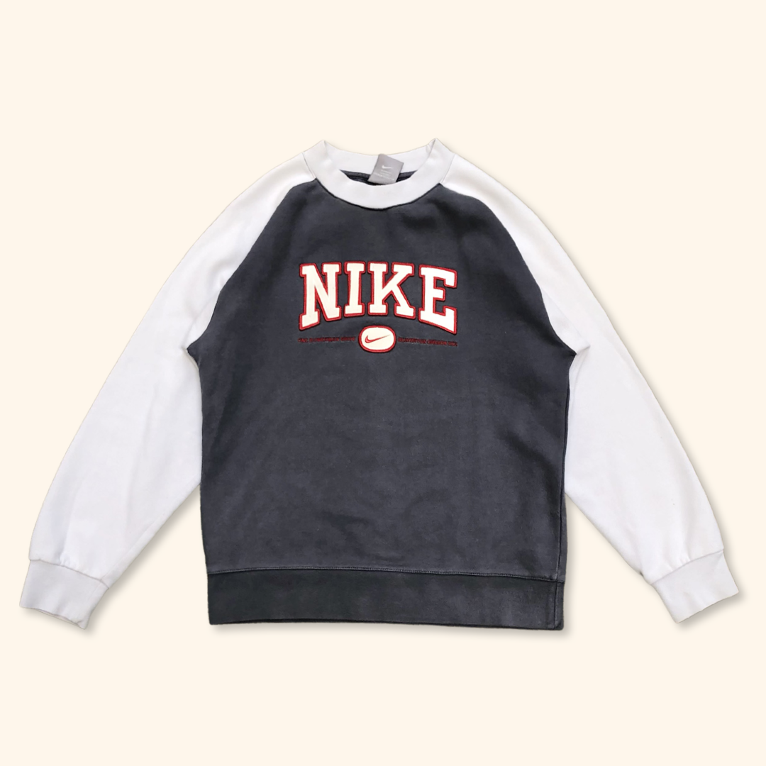 Nike Embroidered Swoosh Sweater (XS)