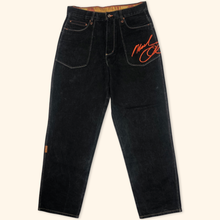 Lade das Bild in den Galerie-Viewer, Fubu Platinum Muhammad Ali Baggy Jeans (XL)
