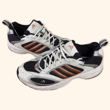 Lade das Bild in den Galerie-Viewer, Adidas Vintage Sneaker (42)
