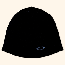 Lade das Bild in den Galerie-Viewer, Oakley Embroidered Vintage Beanie
