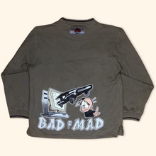 Lade das Bild in den Galerie-Viewer, Bad+Mad Y2k Gaming Sweater (S)
