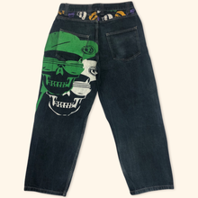 Lade das Bild in den Galerie-Viewer, Townz Hip Hop Baggy Jeans (L)
